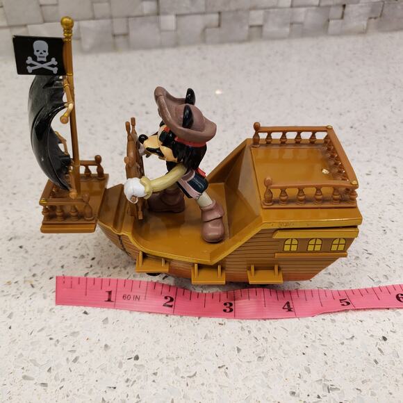 Disney Parks Pirates of the Caribbean Mickey Red White Pullback Pirate Ship - Picture 10 of 11